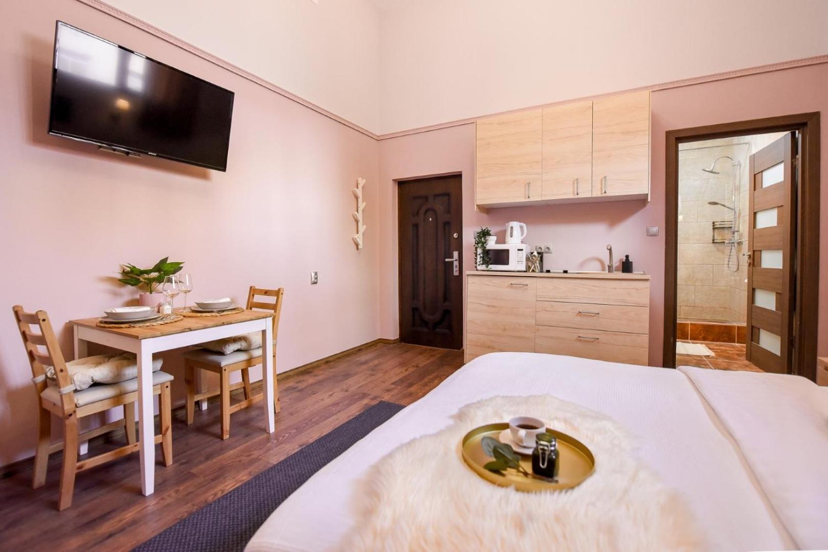 Historic Charm, Modern Comfort - Accommodation In The Heart Of The Old Town Βουκουρέστι Δωμάτιο φωτογραφία